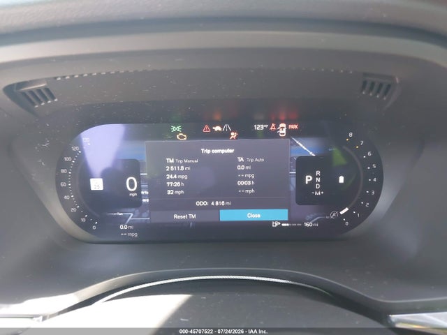 Volvo Xc60 B5 Plus 2026 YV4M12RC3T1426803 Image 7