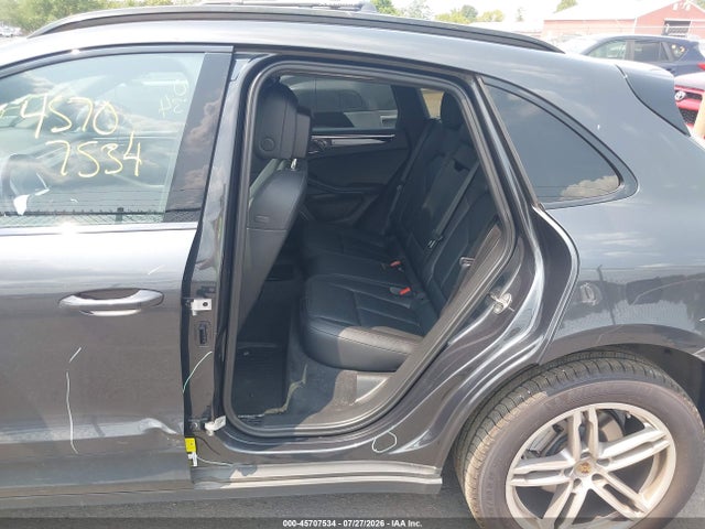 45707534 :رقم المزاد ، WP1AB2A51HLB10939 vin ، 2017 Porsche Macan S مزاد بيع