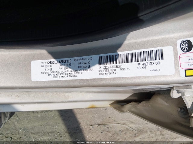 Chrysler 200 Touring 2014 1C3CCBBG3EN195522 Image 9