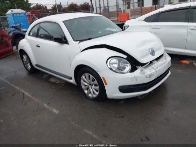 2015 Volkswagen Beetle 1.8t Fleet Edition მანქანა იყიდება აუქციონზე, vin: 3VWF17AT5FM623593, აუქციონის ნომერი: 45707557