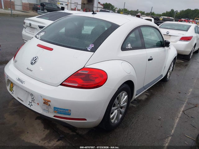 2015 Volkswagen Beetle 1.8t Fleet Edition მანქანა იყიდება აუქციონზე, vin: 3VWF17AT5FM623593, აუქციონის ნომერი: 45707557