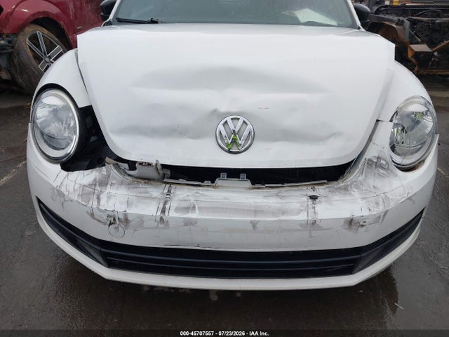 2015 Volkswagen Beetle 1.8t Fleet Edition მანქანა იყიდება აუქციონზე, vin: 3VWF17AT5FM623593, აუქციონის ნომერი: 45707557