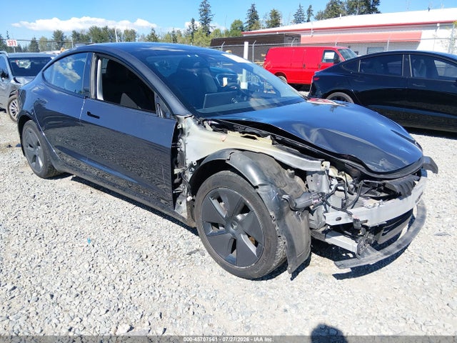 2023 Tesla Model 3 Long Range Dual Motor All-wheel Drive მანქანა იყიდება აუქციონზე, vin: 5YJ3E1EB9PF692365, აუქციონის ნომერი: 45707561
