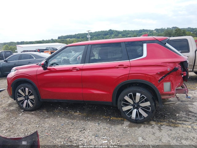 Продажа на аукционе авто 2025 Mitsubishi Outlander Se 2.5 2wd, vin: JA4J3VA8XSZ035070, номер лота: 45707582