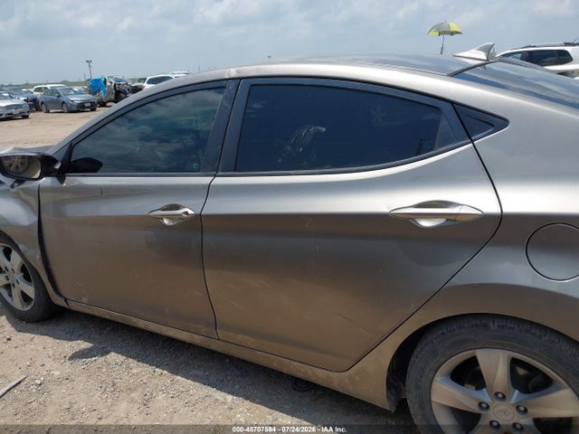 2013 Hyundai Elantra Gls მანქანა იყიდება აუქციონზე, vin: 5NPDH4AE2DH272649, აუქციონის ნომერი: 45707594
