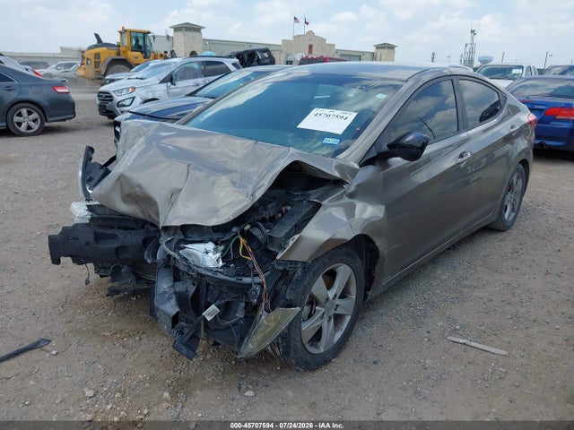2013 Hyundai Elantra Gls მანქანა იყიდება აუქციონზე, vin: 5NPDH4AE2DH272649, აუქციონის ნომერი: 45707594