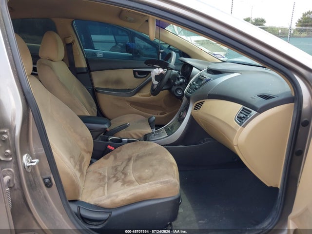 2013 Hyundai Elantra Gls მანქანა იყიდება აუქციონზე, vin: 5NPDH4AE2DH272649, აუქციონის ნომერი: 45707594