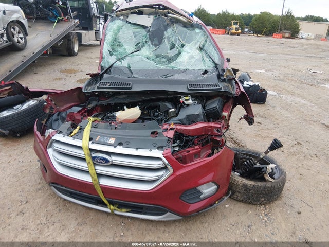45707621 :رقم المزاد ، 1FMCU0J93HUB73266 vin ، 2017 Ford Escape Titanium مزاد بيع