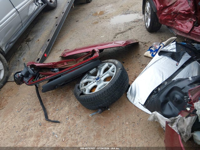 45707621 :رقم المزاد ، 1FMCU0J93HUB73266 vin ، 2017 Ford Escape Titanium مزاد بيع