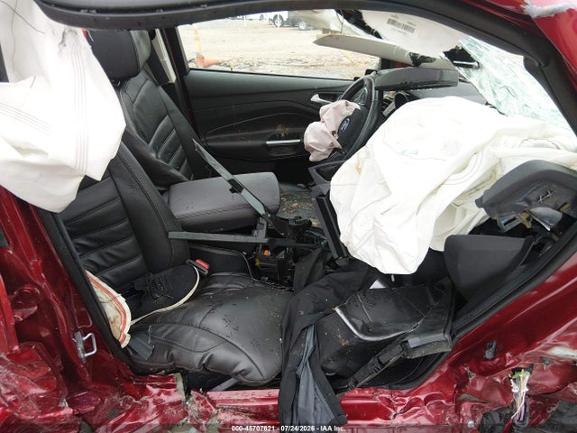 45707621 :رقم المزاد ، 1FMCU0J93HUB73266 vin ، 2017 Ford Escape Titanium مزاد بيع