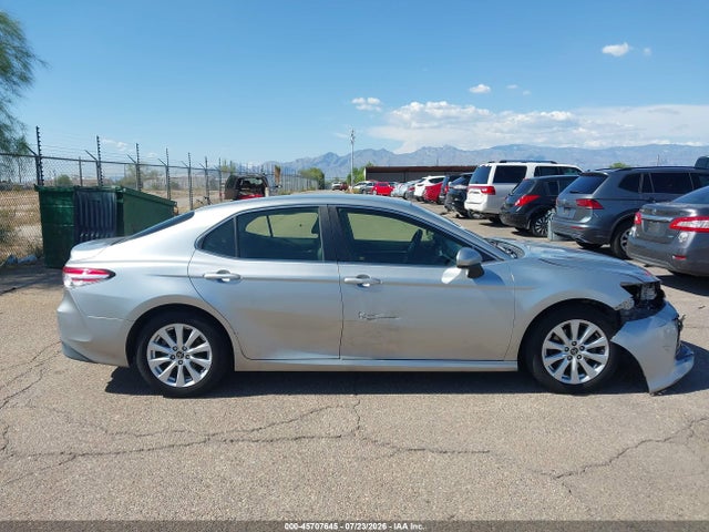 Toyota CAMRY LE 2018 JTNB11HK0J3020892 Image 14