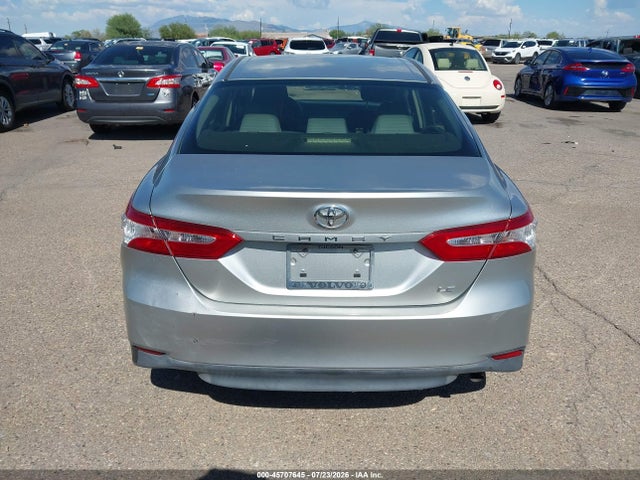 Toyota CAMRY LE 2018 JTNB11HK0J3020892 Image 17