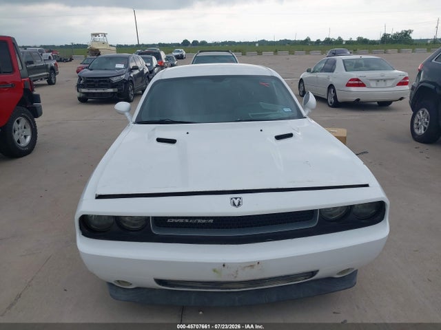 Dodge Challenger Sxt 2014 2C3CDYAG5EH204313 Image 12