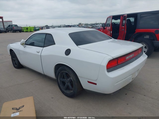 Dodge Challenger Sxt 2014 2C3CDYAG5EH204313 Image 3