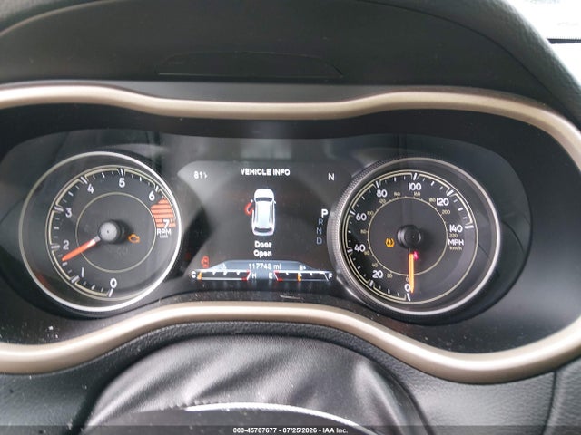 45707677 :رقم المزاد ، 1C4PJMDB2JD516112 vin ، 2018 Jeep Cherokee Limited 4x4 مزاد بيع