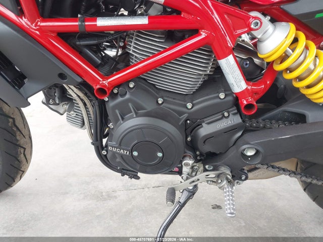 45707691 :رقم المزاد ، ML0MADBM4LT004030 vin ، 2020 Ducati Monster 797+ مزاد بيع