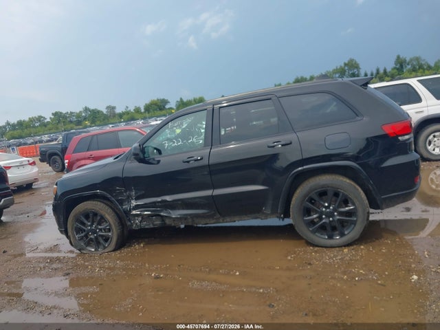 45707694 :رقم المزاد ، 1C4RJFAG3JC215021 vin ، 2018 Jeep Grand Cherokee Altitude 4x4 مزاد بيع