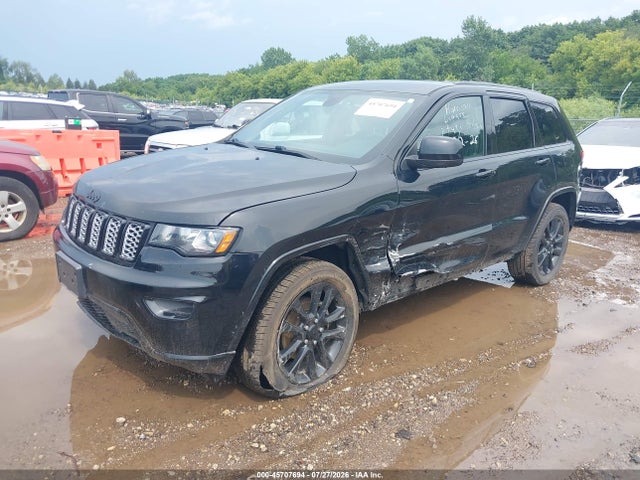 45707694 :رقم المزاد ، 1C4RJFAG3JC215021 vin ، 2018 Jeep Grand Cherokee Altitude 4x4 مزاد بيع