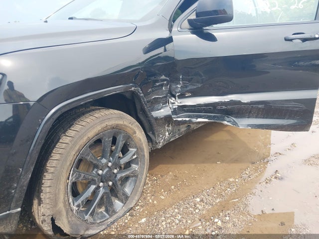 45707694 :رقم المزاد ، 1C4RJFAG3JC215021 vin ، 2018 Jeep Grand Cherokee Altitude 4x4 مزاد بيع