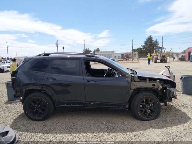 1C4PJMBSXGW214275 Jeep Cherokee Trailhawk