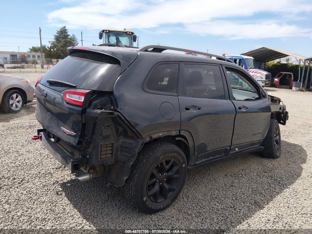 1C4PJMBSXGW214275 Jeep Cherokee Trailhawk