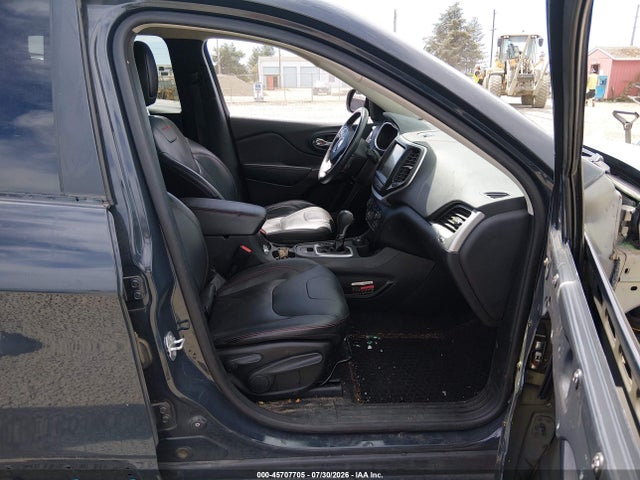 1C4PJMBSXGW214275 Jeep Cherokee Trailhawk