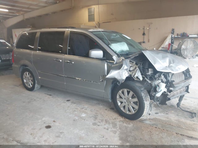 45707710 :رقم المزاد ، 2C4RC1BGXGR247119 vin ، 2016 Chrysler Town & Country Touring مزاد بيع