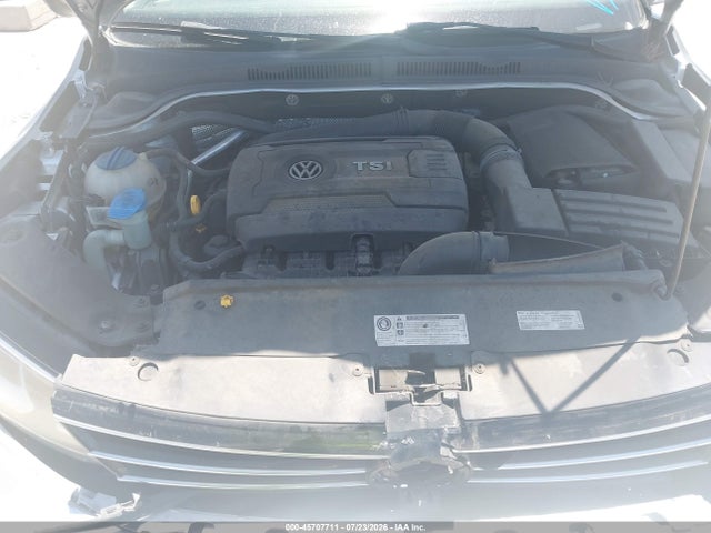 3VWL17AJ9GM204679 Volkswagen Jetta 1.8t Sel