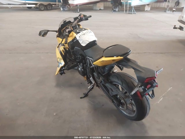 2024 Suzuki Gsx800 F მანქანა იყიდება აუქციონზე, vin: JS1EM13BXR7101140, აუქციონის ნომერი: 45707721