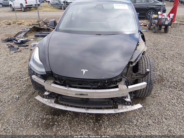 Tesla Model 3 Long Range Dual Motor All-wheel Drive 2021 5YJ3E1EB3MF903104 Image 20