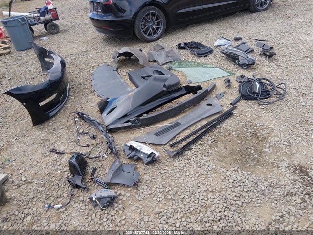 Tesla Model 3 Long Range Dual Motor All-wheel Drive 2021 5YJ3E1EB3MF903104 Image 24