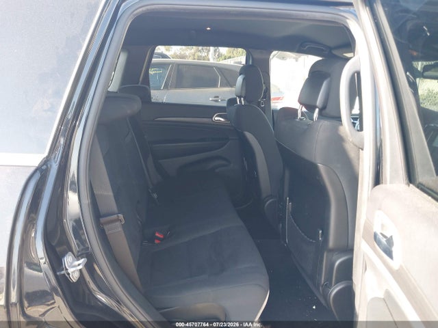 1C4RJEAG8GC501028 Jeep Grand Cherokee Laredo