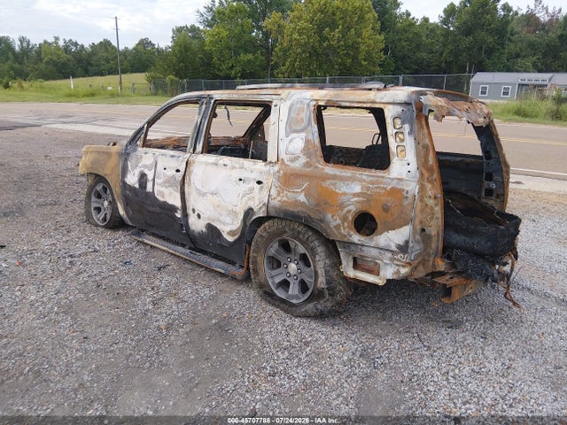 1GNSKBKC7JR167546 Chevrolet Tahoe Lt