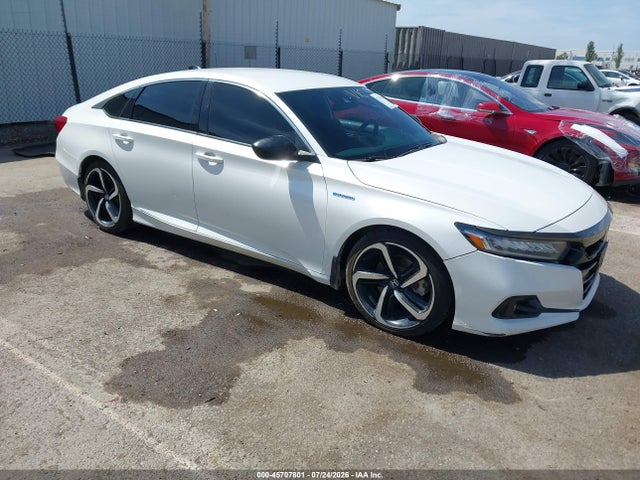 Auction sale of the 2022 Honda Accord Hybrid Sport, vin: 1HGCV3F21NA030510, lot number: 45707801