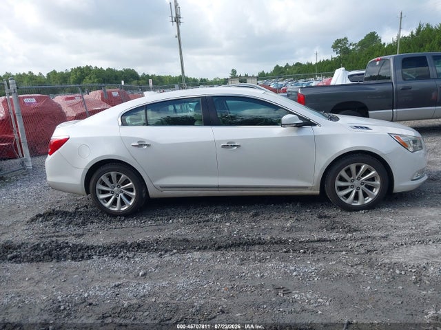 Продажа на аукционе авто 2015 Buick Lacrosse Leather, vin: 1G4GB5G39FF231132, номер лота: 45707811
