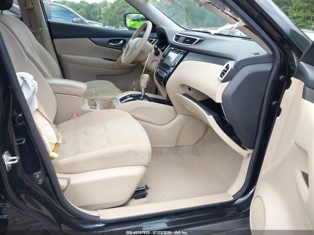 2015 Nissan Rogue Sv მანქანა იყიდება აუქციონზე, vin: 5N1AT2MT8FC885675, აუქციონის ნომერი: 45707825