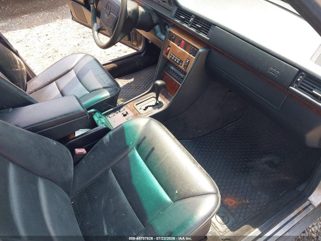 Aukcja sprzedaży 1993 Mercedes-benz 400 E, vin: WDBEA34E2PB850798, numer aukcji: 45707826