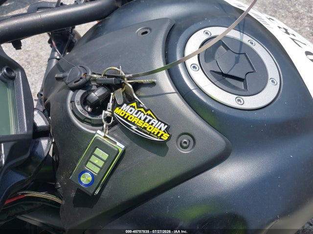 Kawasaki En650 C 2023 JKAENEC1XPDA07093 Image 11