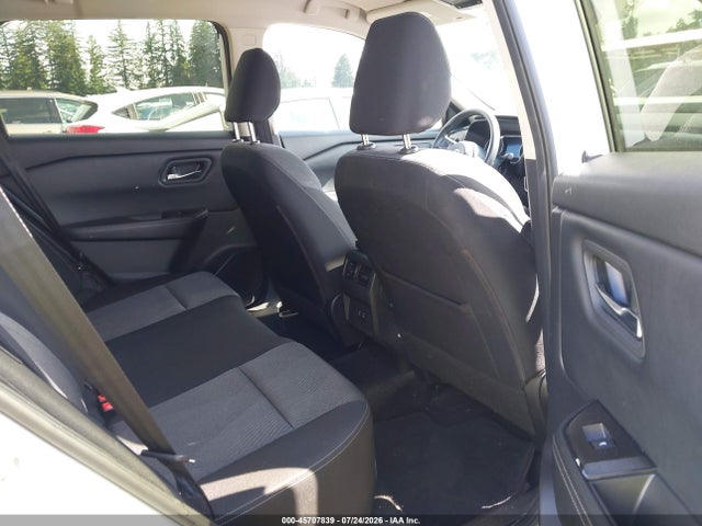 JN8BT3BB3RW431690 Nissan Rogue Sv Intelligent Awd