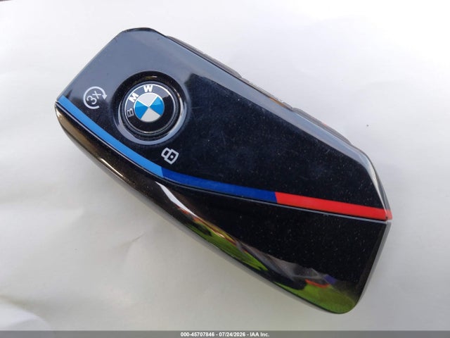WBA43FJ0XRCP97103 BMW 530I