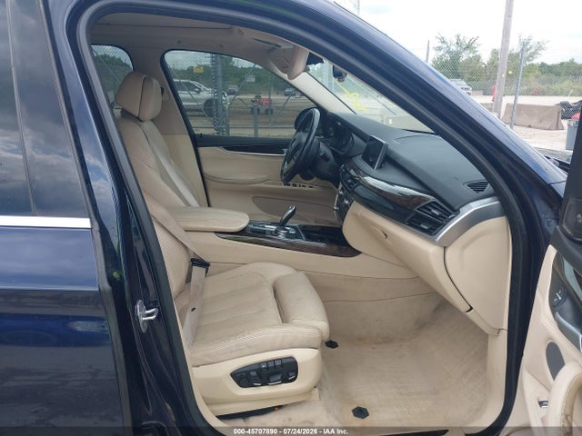 2015 Bmw X5 Xdrive35i მანქანა იყიდება აუქციონზე, vin: 5UXKR0C51F0P17889, აუქციონის ნომერი: 45707890