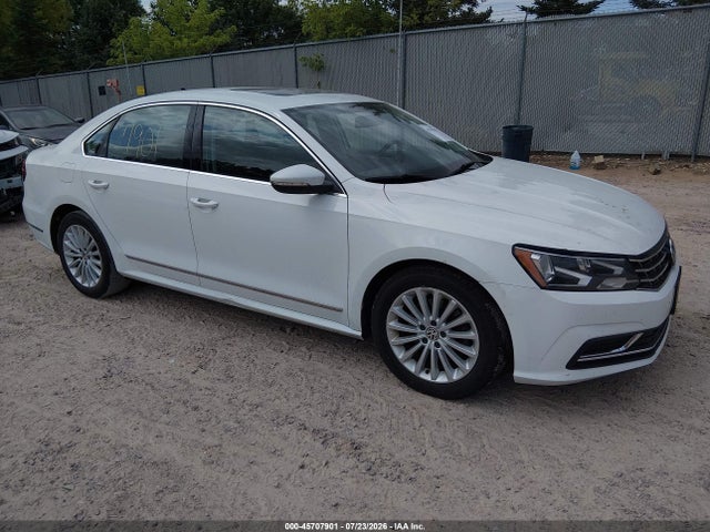 Aukcja sprzedaży 2017 Volkswagen Passat 1.8t Se, vin: 1VWBT7A39HC024905, numer aukcji: 45707901
