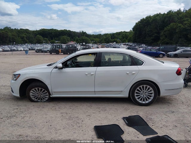 Aukcja sprzedaży 2017 Volkswagen Passat 1.8t Se, vin: 1VWBT7A39HC024905, numer aukcji: 45707901