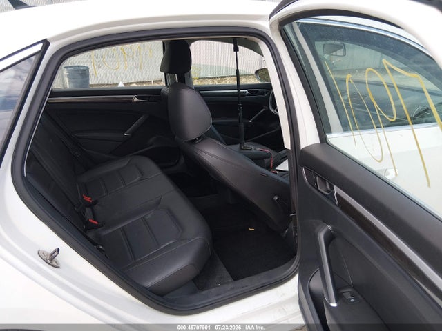 Aukcja sprzedaży 2017 Volkswagen Passat 1.8t Se, vin: 1VWBT7A39HC024905, numer aukcji: 45707901