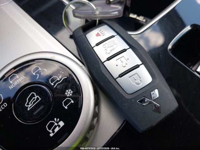 Продаж на аукціоні авто 2025 Mitsubishi Outlander Se 2.5 S-awc/trail Edition S-awc, vin: JA4J4VA84SZ058213, номер лоту: 45707910