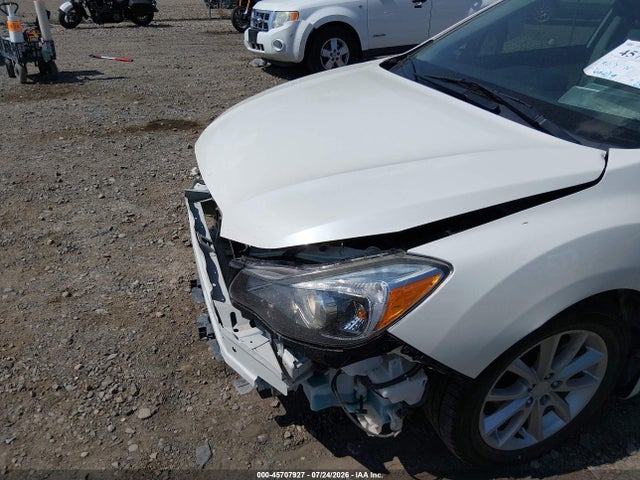 45707927 :رقم المزاد ، JF1GPAC68E8227158 vin ، 2014 Subaru Impreza 2.0i Premium مزاد بيع