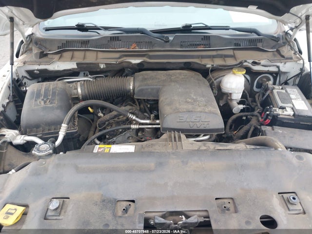 1C6RR7KG0JS297266 RAM 1500 Tradesman 4x4 5&#039;7 Box