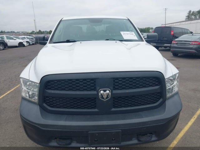 1C6RR7KG0JS297266 RAM 1500 Tradesman 4x4 5&#039;7 Box
