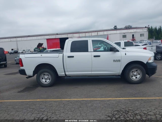 1C6RR7KG0JS297266 RAM 1500 Tradesman 4x4 5&#039;7 Box