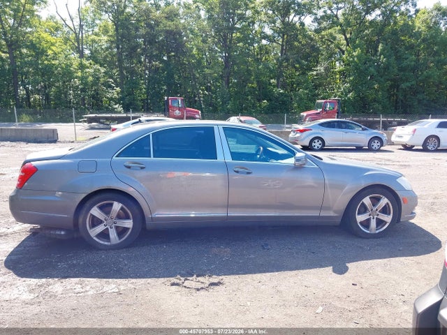 2011 Mercedes-benz S 550 4matic მანქანა იყიდება აუქციონზე, vin: WDDNG8GB5BA393987, აუქციონის ნომერი: 45707953
